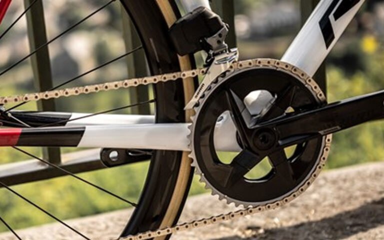 Cómo ajustar el desviador delantero de tu bicicleta